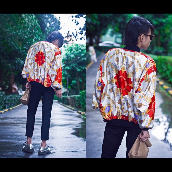 WDNY Scarf Print Satin Bomber Jacket S - Picture 5 of 8
